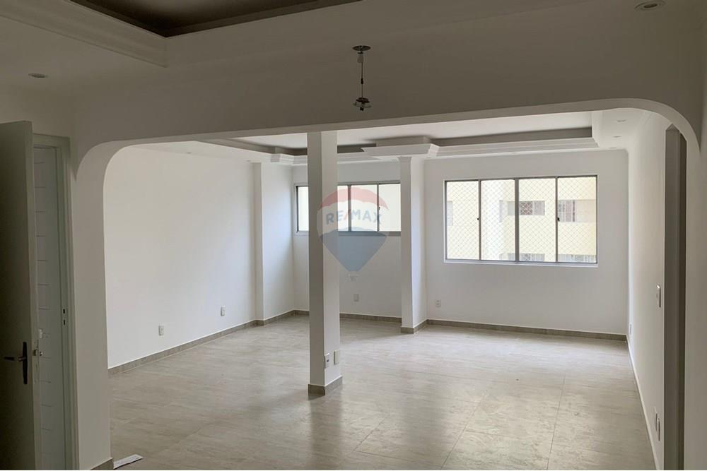 Apartamento para alugar com 3 quartos, 115m² - Foto 4