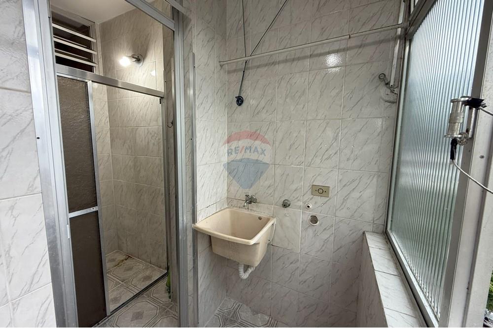 Apartamento - Venda - São Vicente , São Paulo - area de servico + banheiro fundo jpeg.jpg - 601421019-4