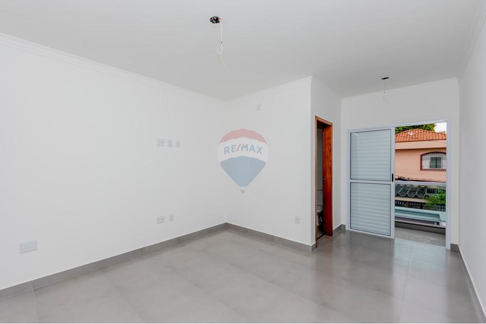 Casa à venda com 3 quartos, 139m² - Foto 2