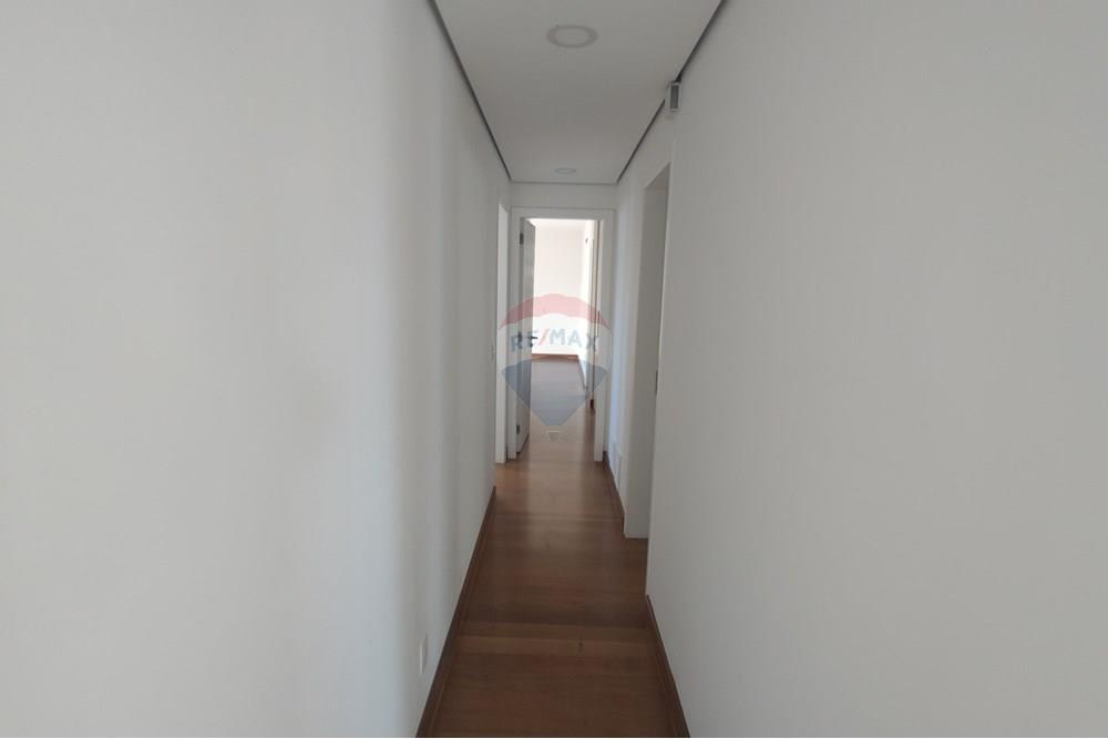 Apartamento para alugar com 3 quartos, 215m² - Foto 27