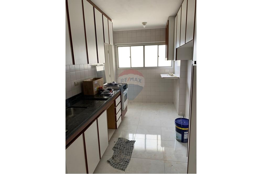 Apartamento para alugar com 3 quartos, 115m² - Foto 10