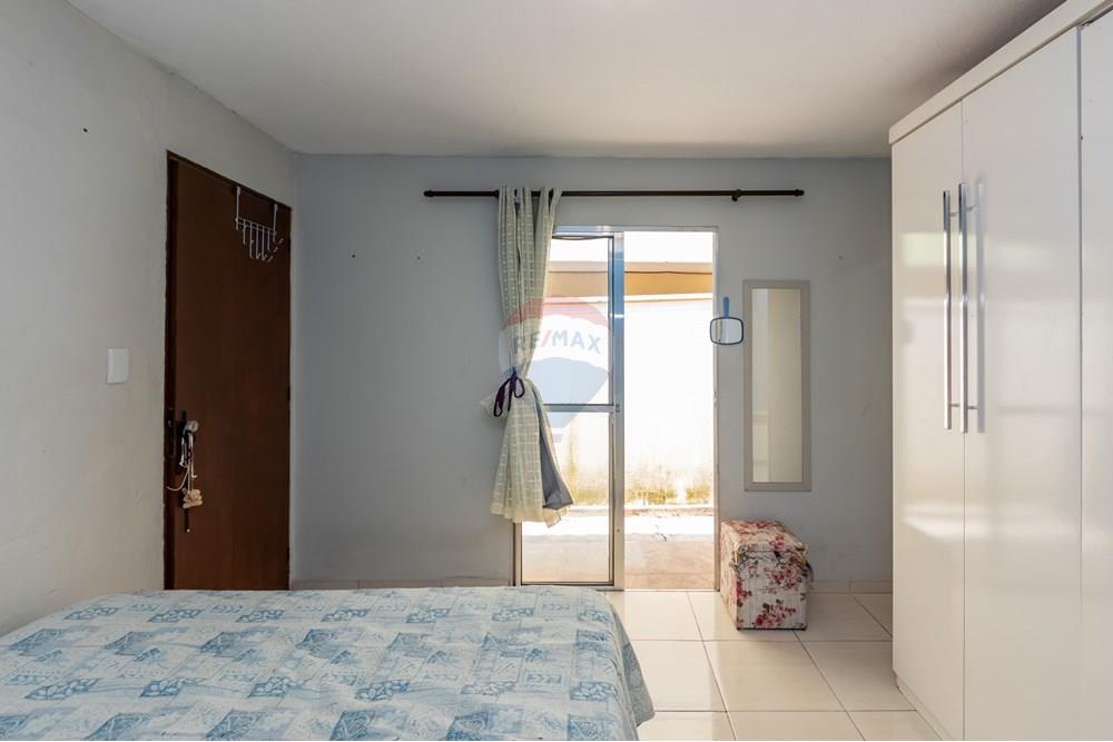 Casa à venda com 3 quartos, 114m² - Foto 13