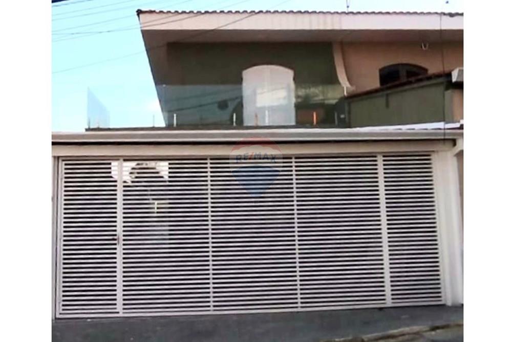 Casa para alugar com 3 quartos, 204m² - Foto 1