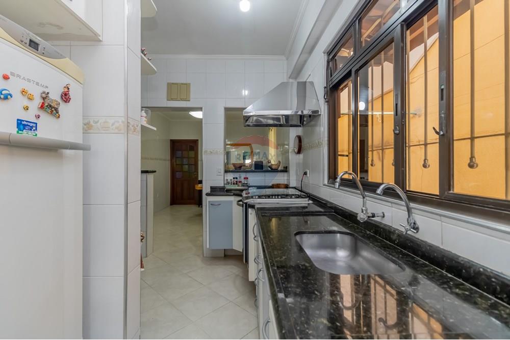 Casa à venda com 3 quartos, 130m² - Foto 18