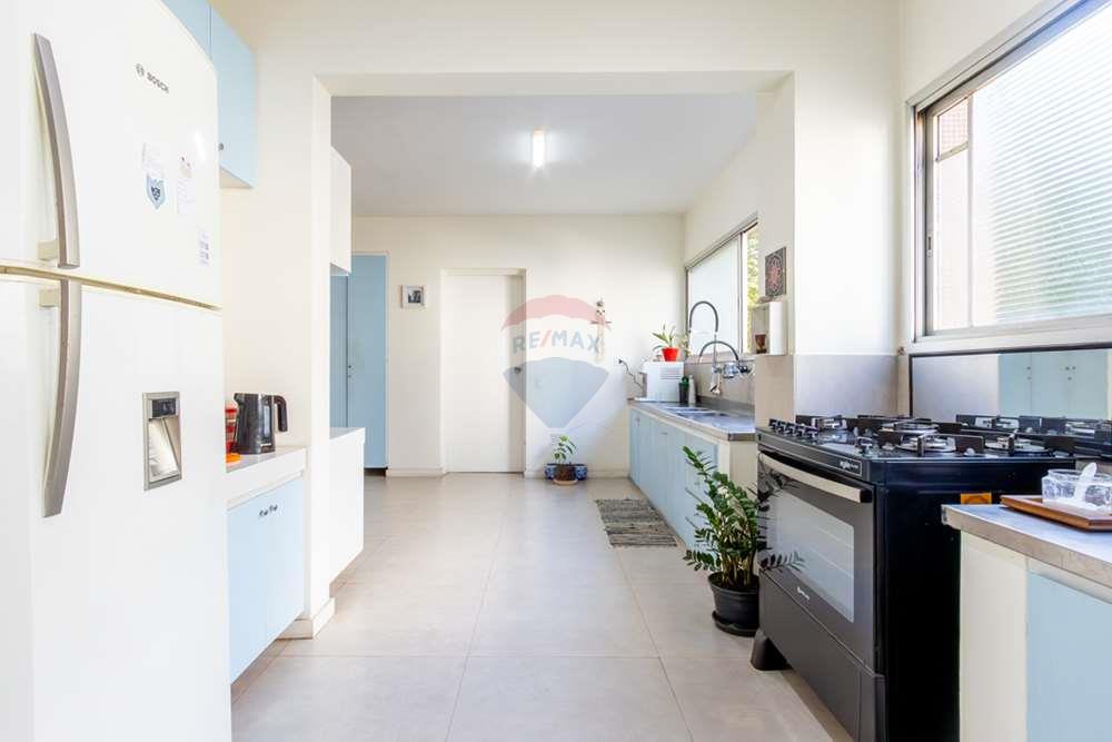 Apartamento à venda com 4 quartos, 223m² - Foto 12