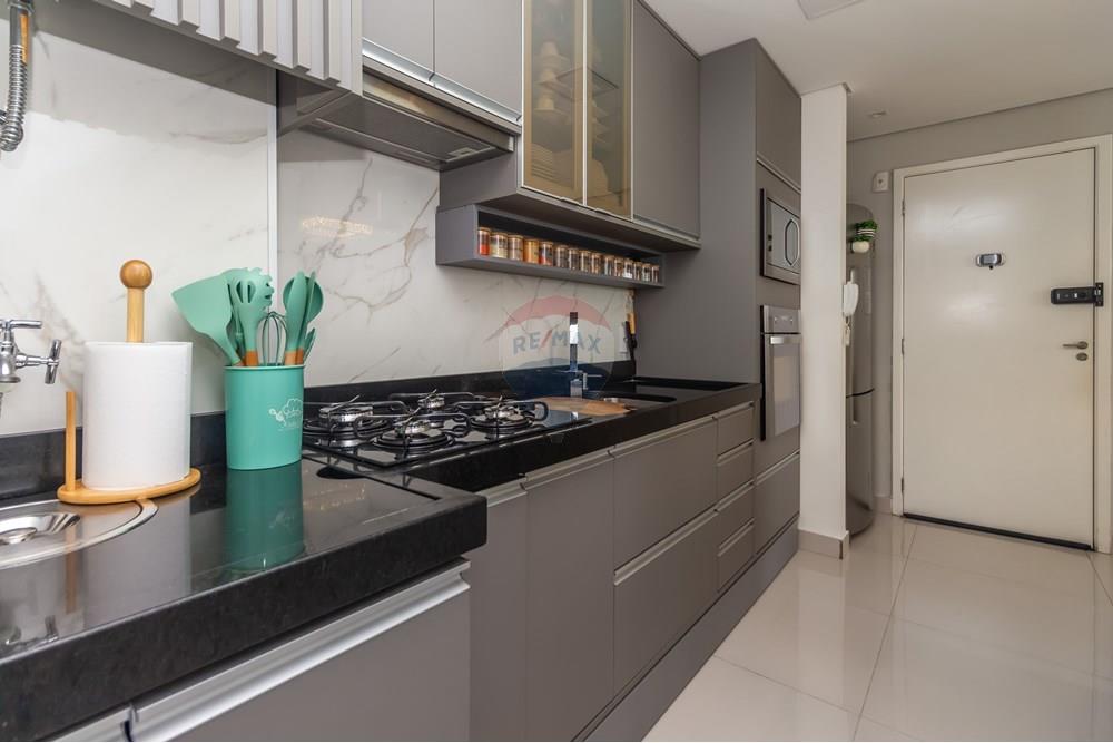 Apartamento à venda com 2 quartos, 49m² - Foto 18