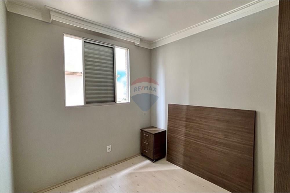 Apartamento à venda com 2 quartos, 44m² - Foto 17