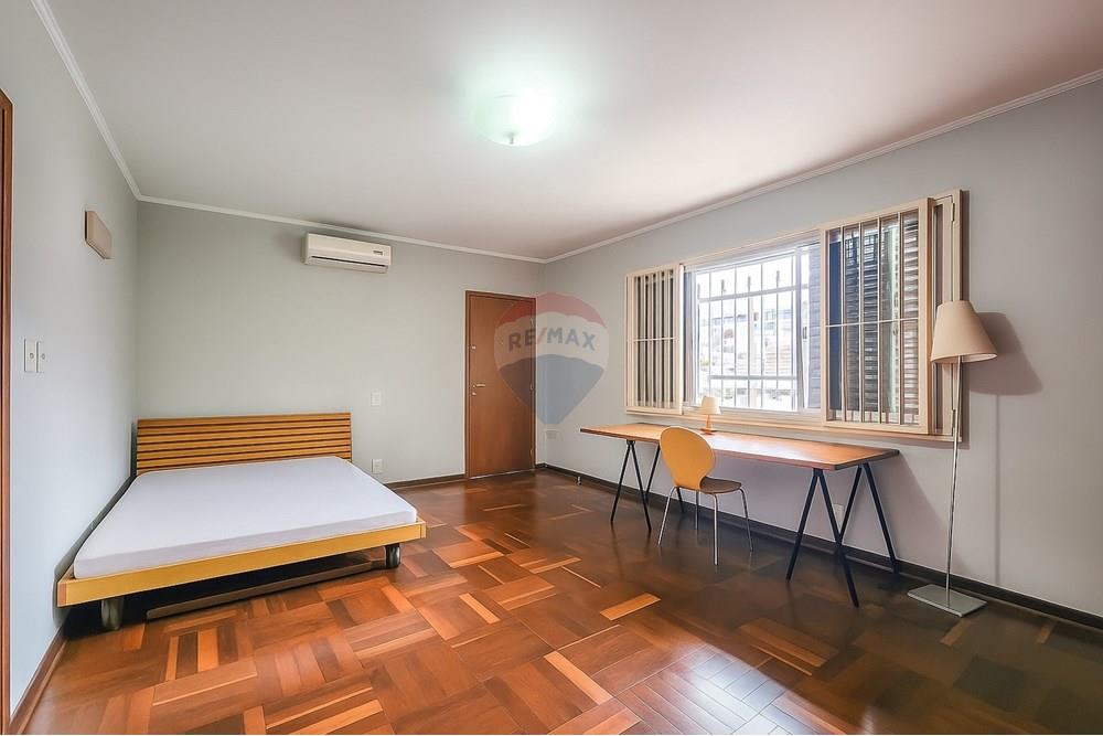 Casa Comercial - Venda - São Paulo , São Paulo - ChatGPT Image 6 de nov. de 2025, 21_24_40 (1).jpg - Quarto - 601371001-110