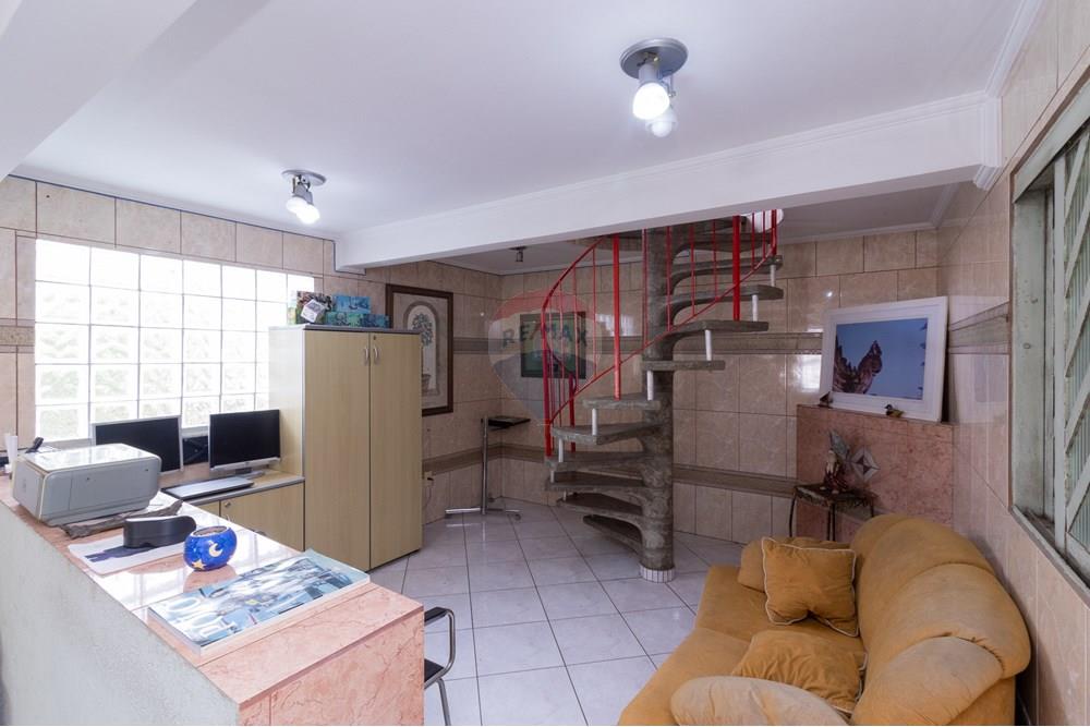 Casa à venda com 8 quartos, 500m² - Foto 12