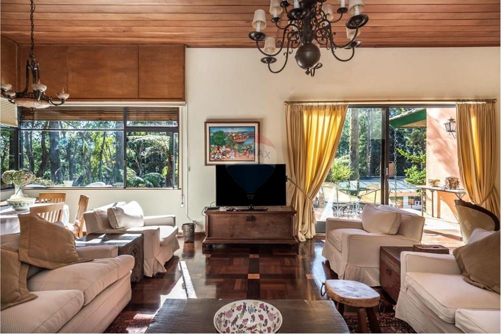 Casa de Campo - Venda - Campos do Jordão , São Paulo - WhatsApp Image 2025-12-15 at 14.33.13.jpeg - 601131073-17