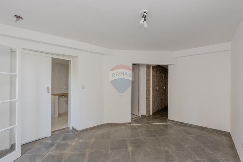 Casa à venda com 6 quartos, 680m² - Foto 29