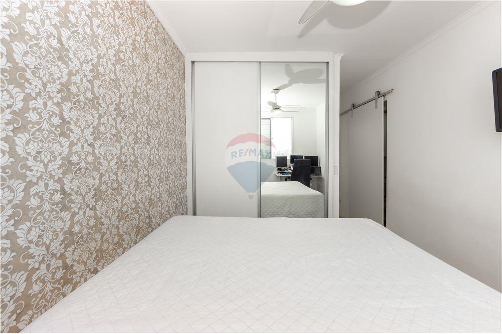 Apartamento à venda com 3 quartos, 68m² - Foto 17