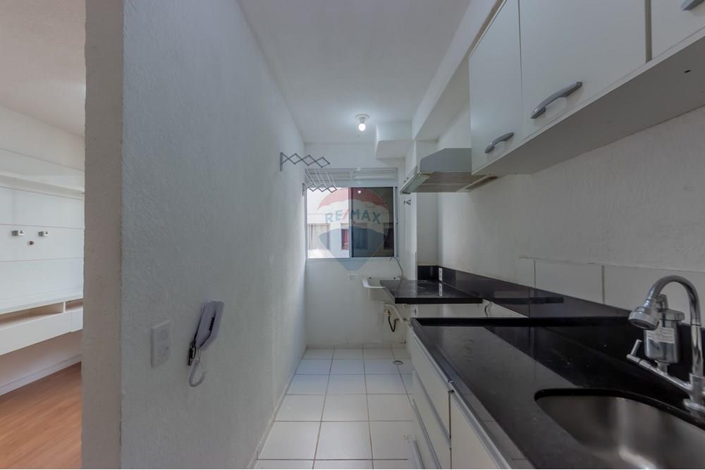 Apartamento à venda com 2 quartos, 41m² - Foto 2