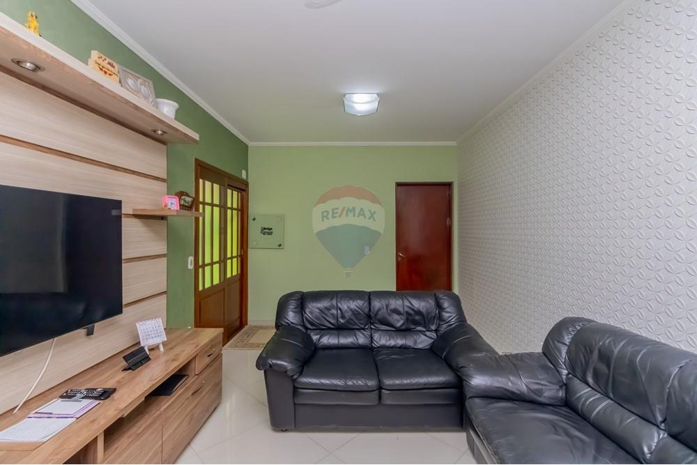 Casa à venda com 3 quartos, 130m² - Foto 2