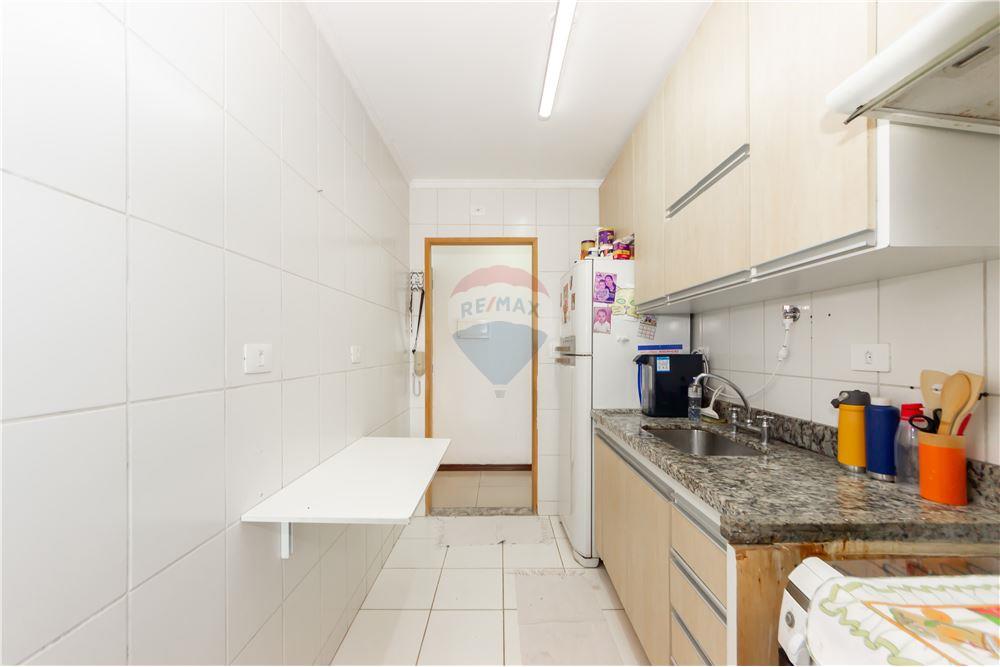 Apartamento à venda com 3 quartos, 68m² - Foto 26