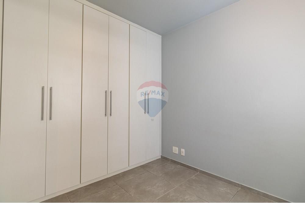 Apartamento à venda com 1 quarto, 38m² - Foto 9