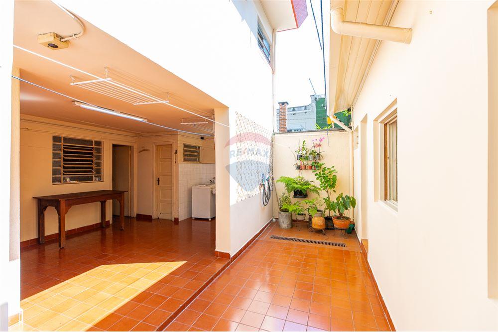 Casa à venda com 4 quartos, 168m² - Foto 20