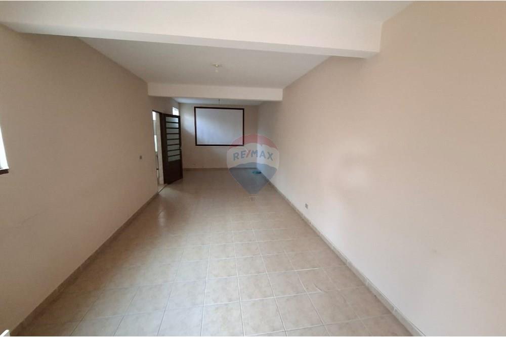 Casa para alugar com 4 quartos, 290m² - Foto 5