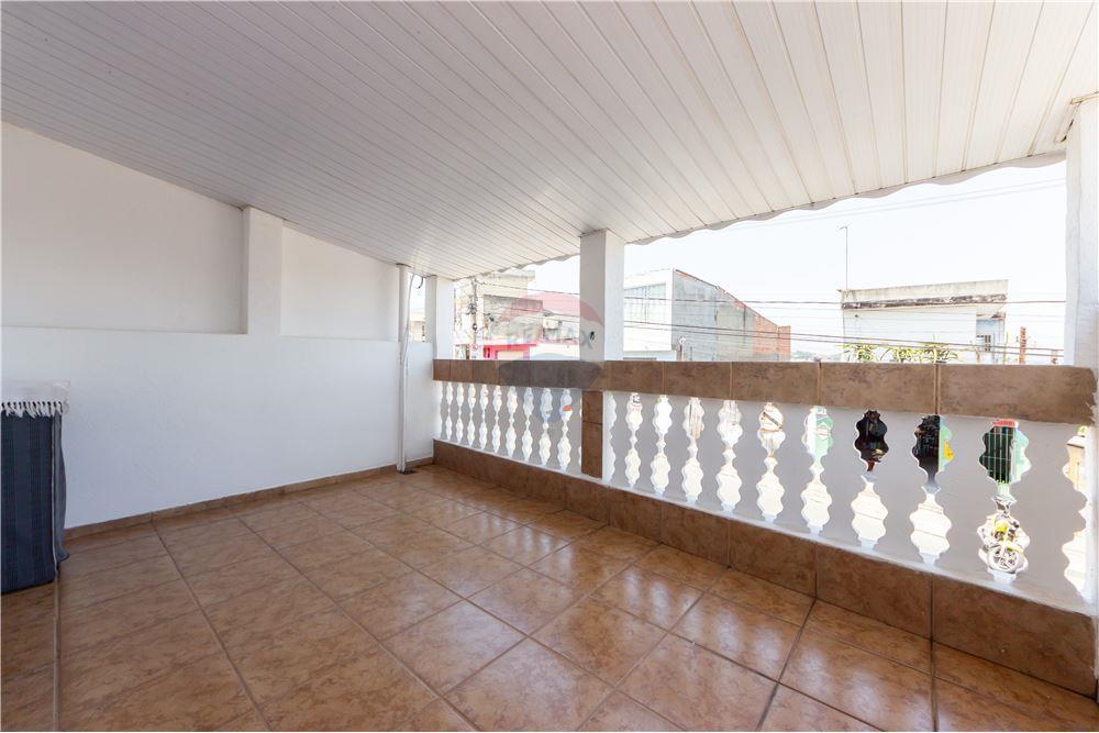 Casa à venda com 3 quartos, 228m² - Foto 19