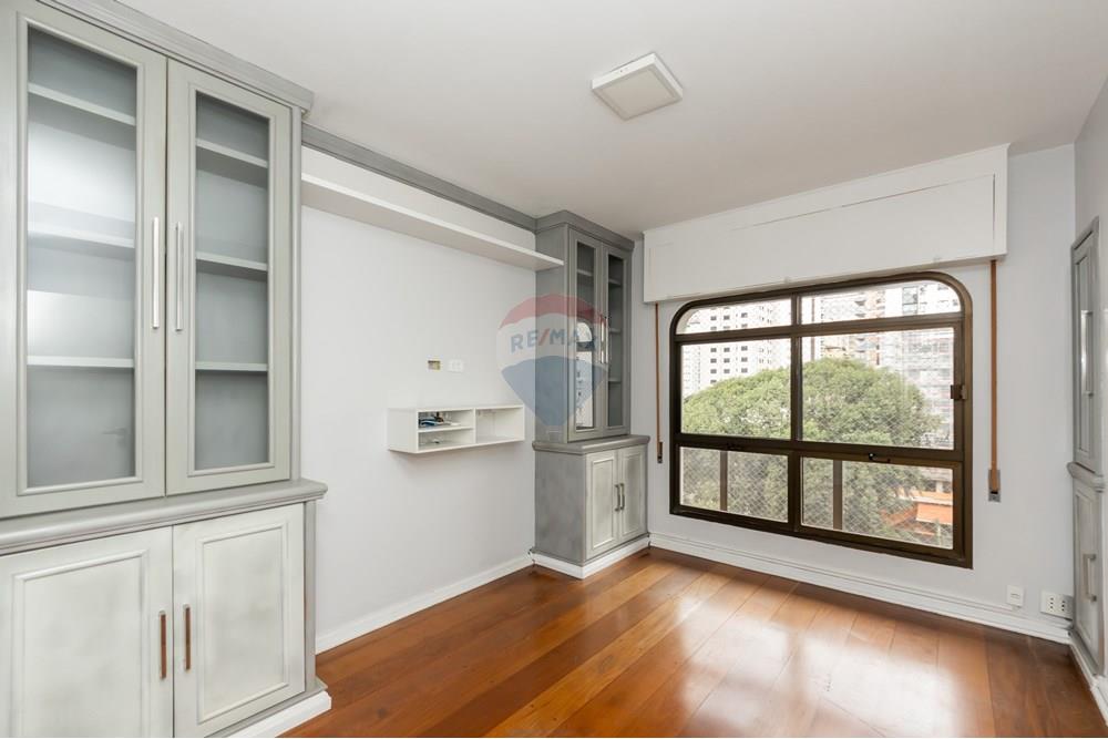 Apartamento à venda com 4 quartos, 288m² - Foto 19