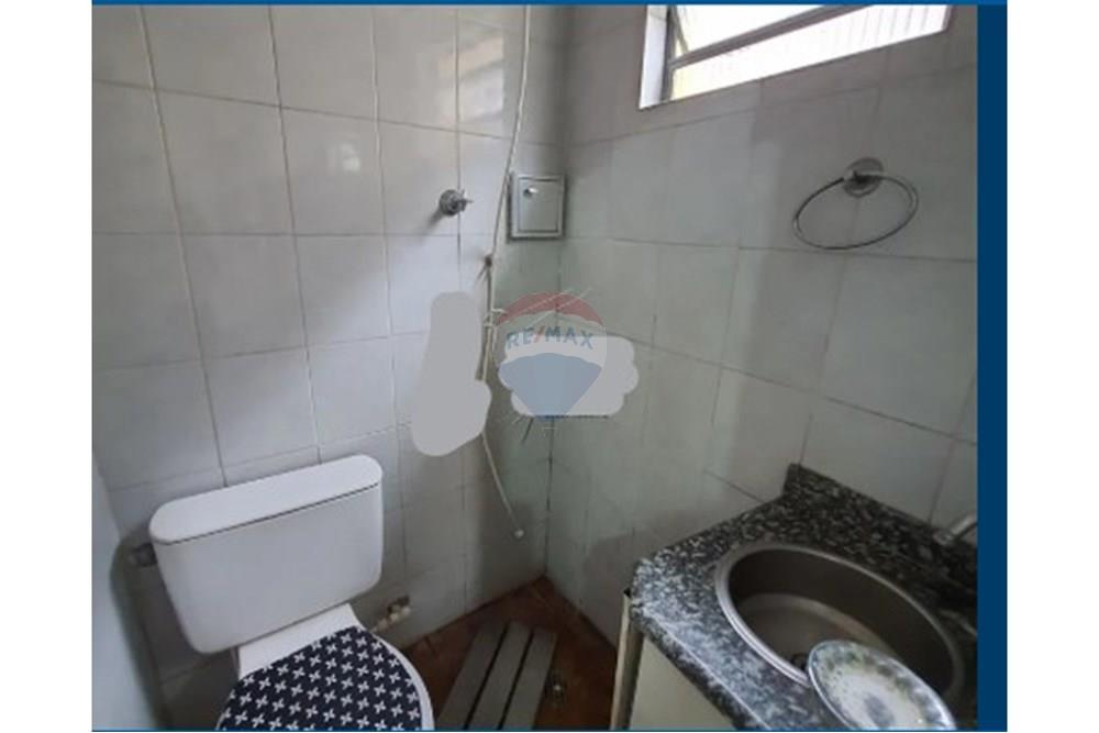 Casa à venda com 6 quartos, 188m² - Foto 25