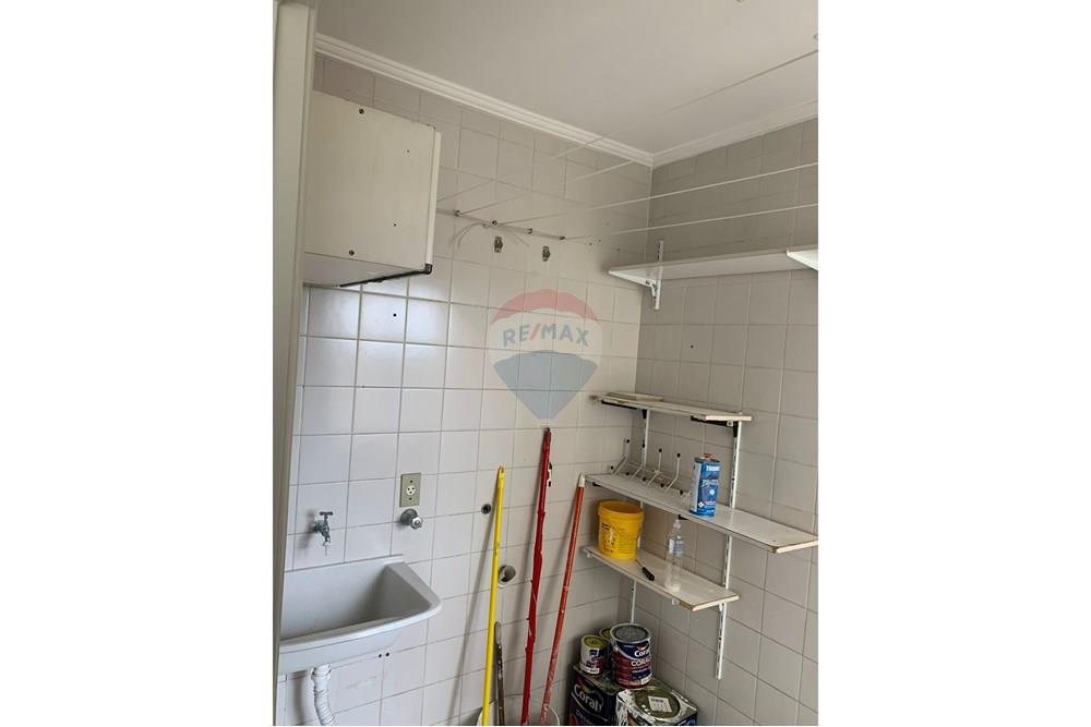 Apartamento para alugar com 3 quartos, 115m² - Foto 11