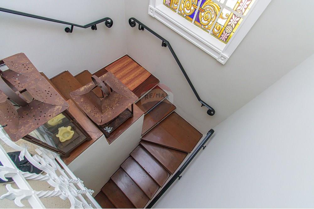Casa à venda com 4 quartos, 350m² - Foto 11