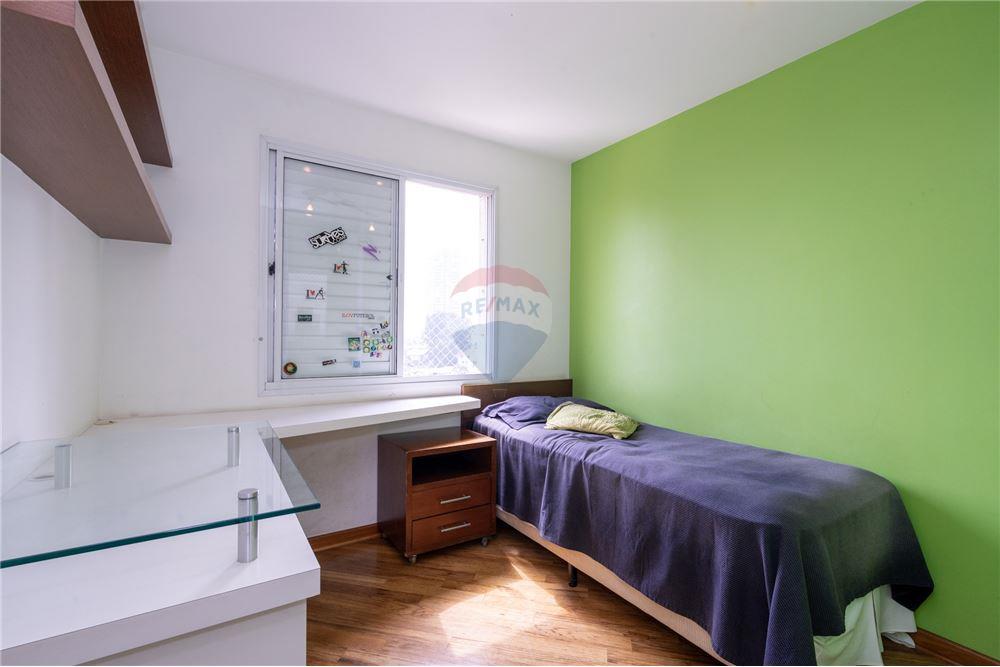 Apartamento à venda com 4 quartos, 145m² - Foto 31