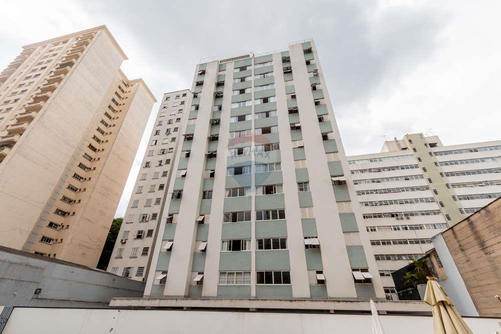 Apartamento à venda com 4 quartos, 165m² - Foto 2