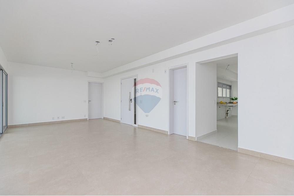 Apartamento à venda com 3 quartos, 155m² - Foto 15