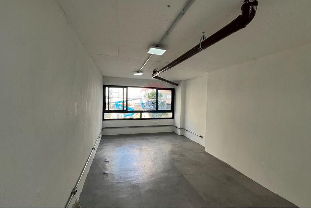 Ponto Comercial/ Loja - Alugar - São Paulo , São Paulo - 11_mezanino.JPG - 602221002-32