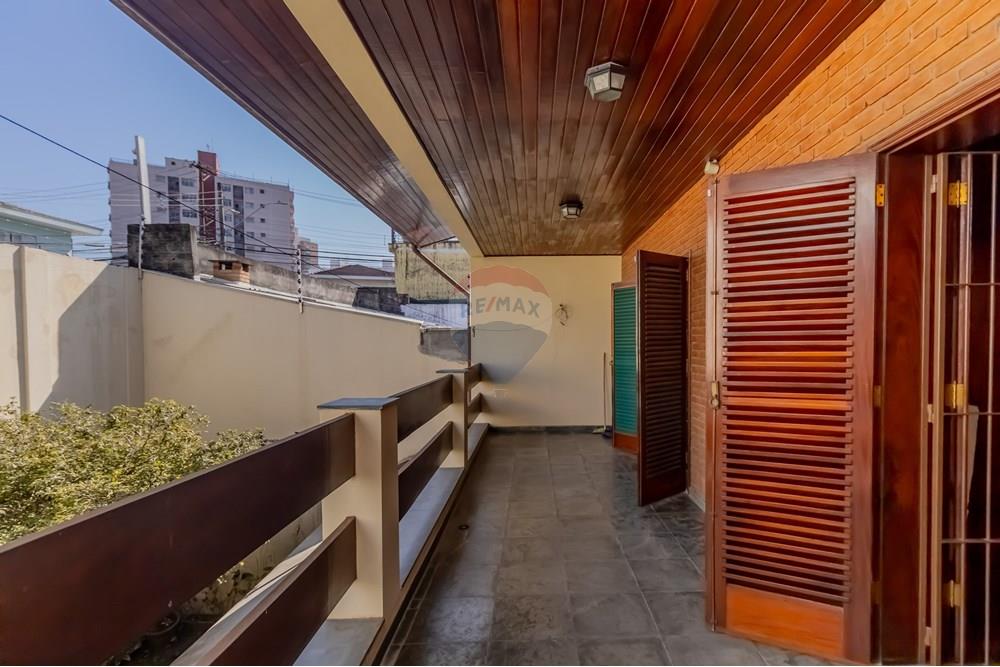 Casa à venda com 3 quartos, 296m² - Foto 27