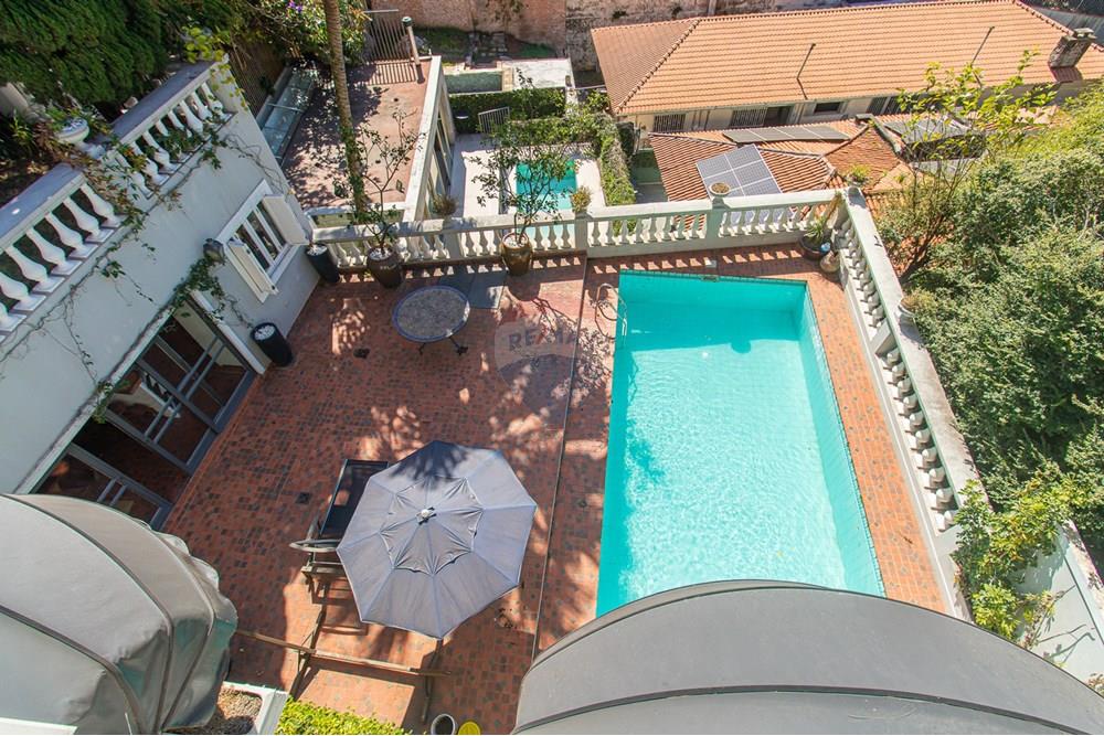 Casa à venda com 4 quartos, 350m² - Foto 15