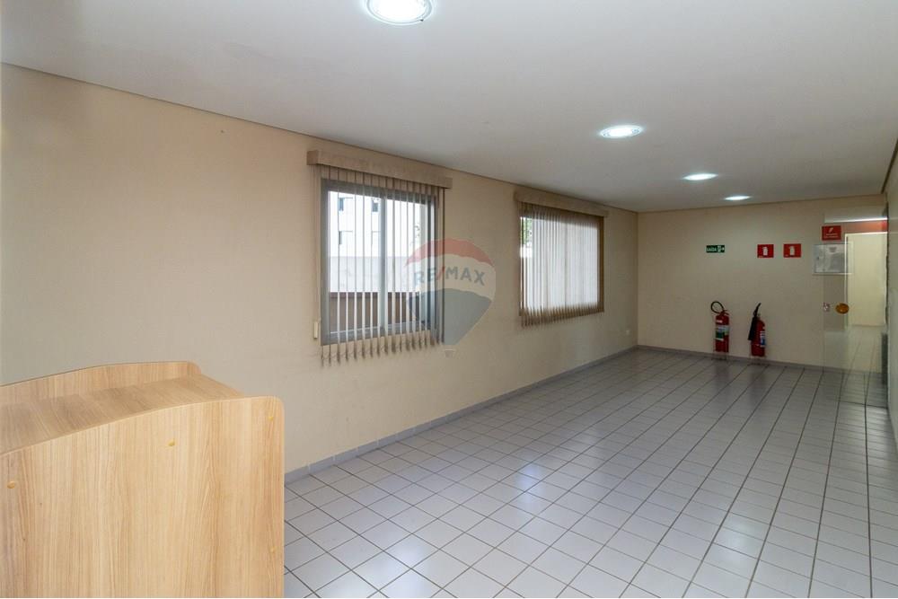 Apartamento à venda com 2 quartos, 56m² - Foto 40