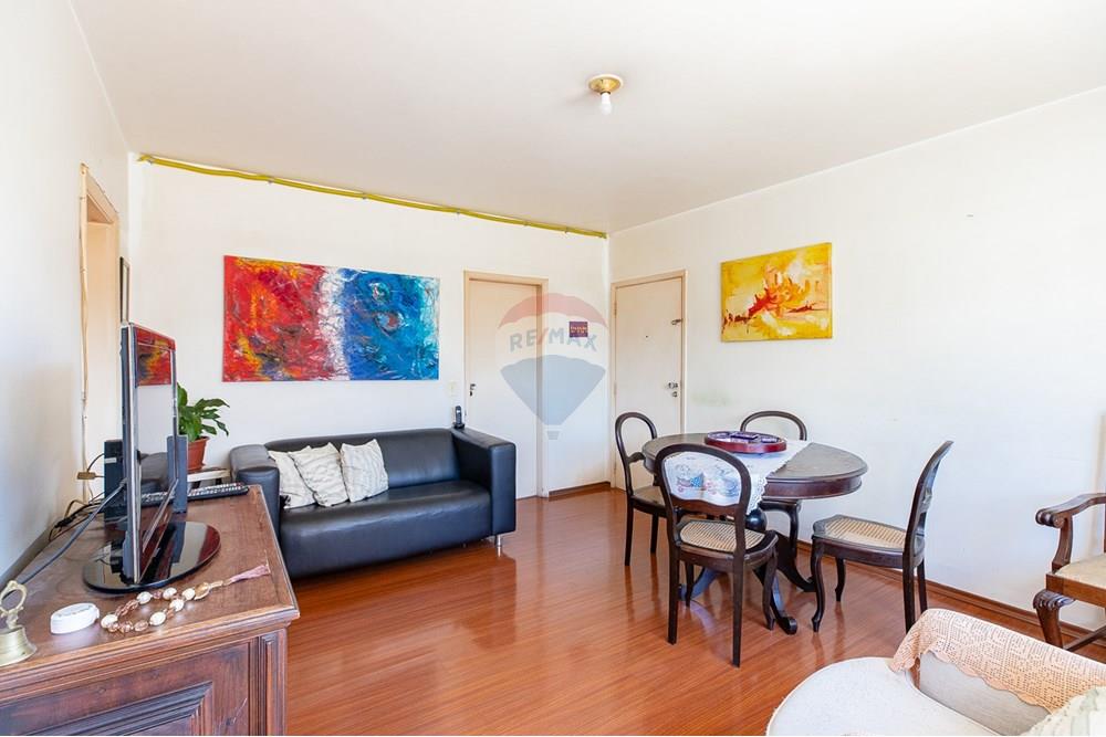 Apartamento à venda com 3 quartos, 65m² - Foto 2