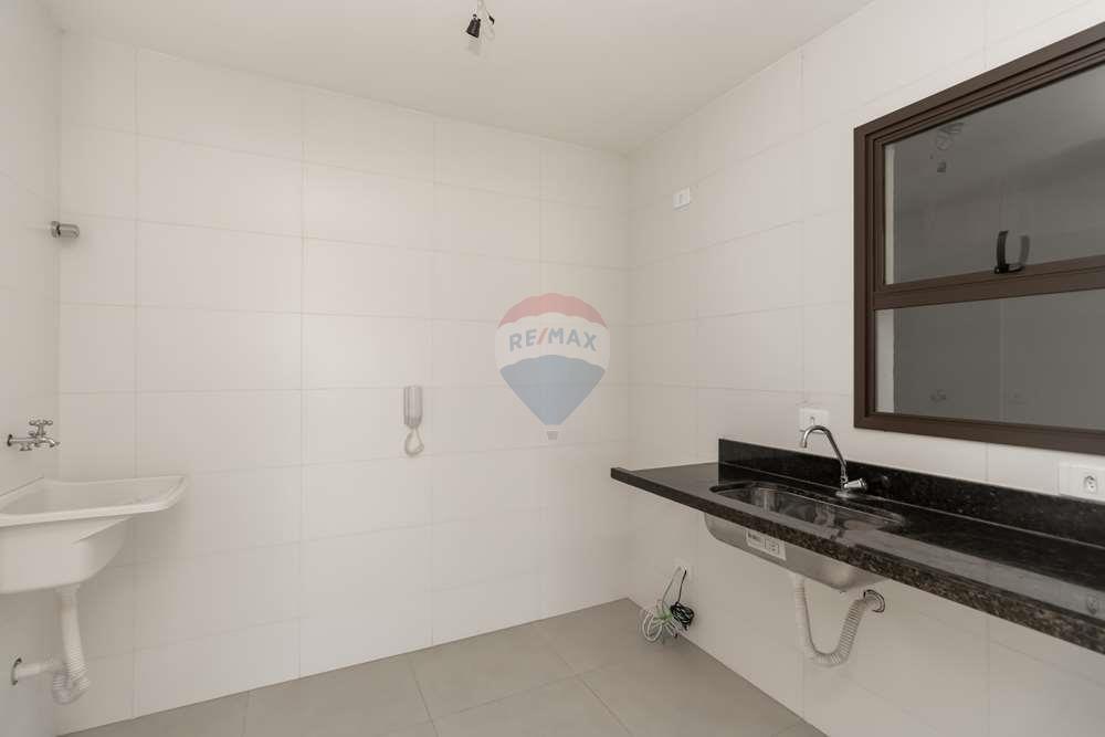 Apartamento à venda com 2 quartos, 37m² - Foto 8