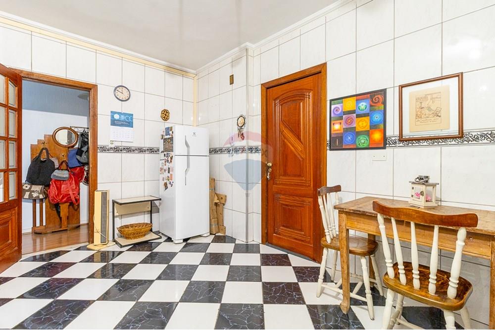 Apartamento à venda com 3 quartos, 130m² - Foto 21