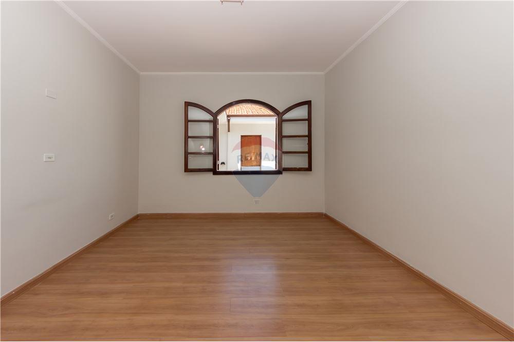 Casa à venda com 3 quartos, 250m² - Foto 19