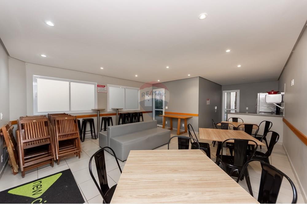 Apartamento à venda com 2 quartos, 40m² - Foto 24