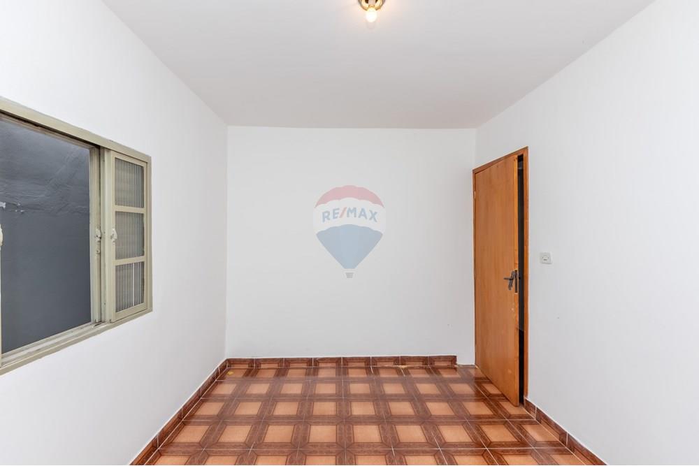 Casa à venda com 2 quartos, 125m² - Foto 11