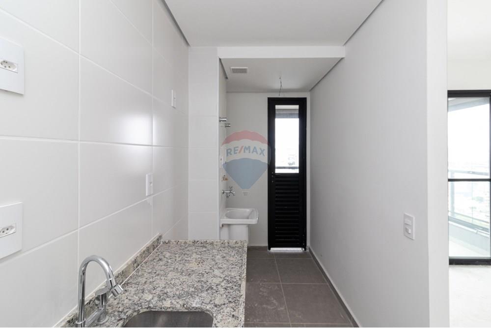 Apartamento à venda com 2 quartos, 61m² - Foto 11