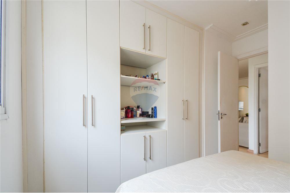 Apartamento à venda com 2 quartos, 51m² - Foto 15