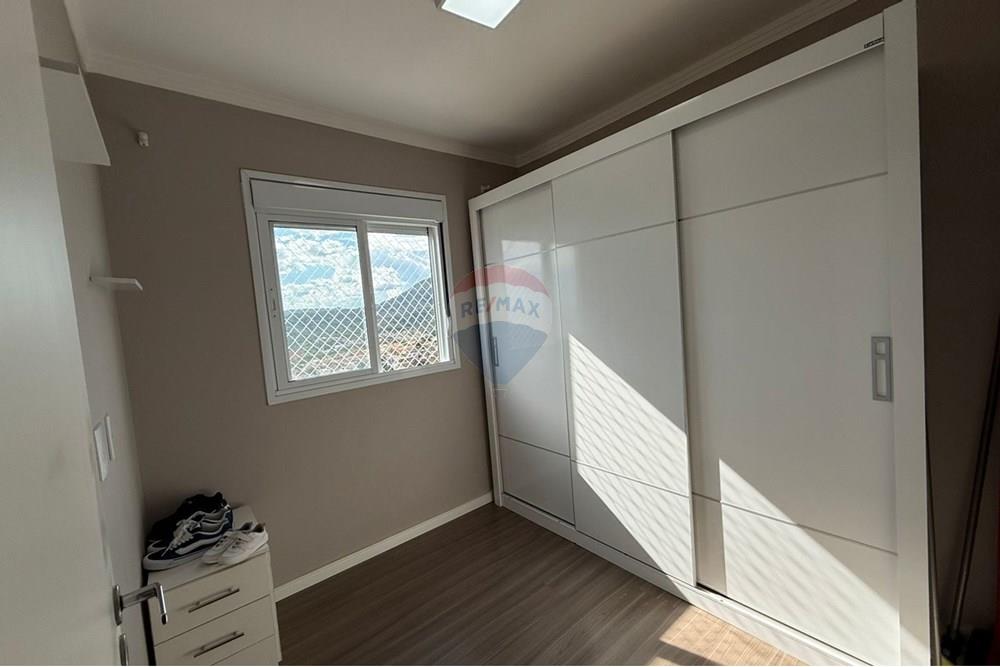 Apartamento para alugar com 2 quartos, 40m² - Foto 13