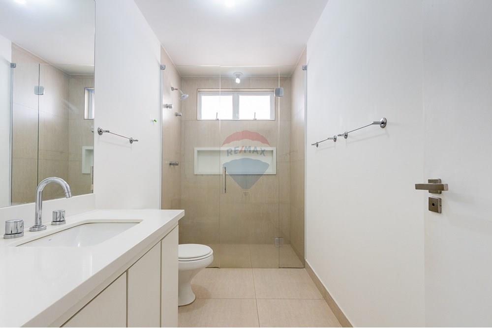 Apartamento à venda com 3 quartos, 227m² - Foto 17