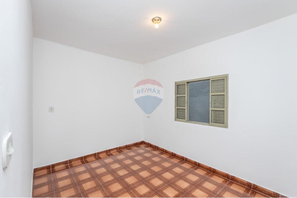 Casa à venda com 2 quartos, 125m² - Foto 10