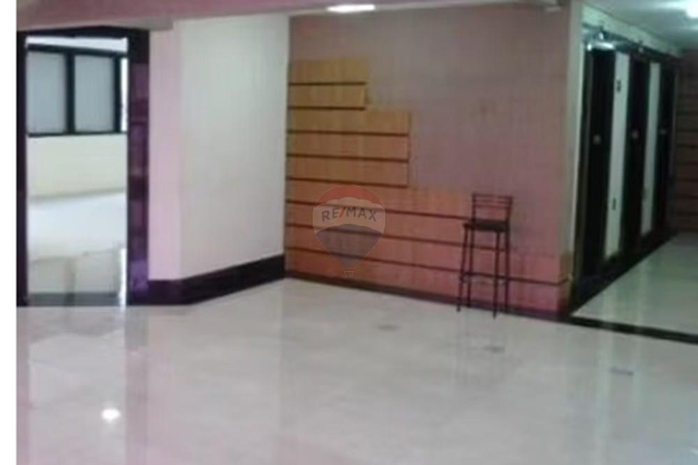 บ้านที่กั้นเป็นสองส่วน - สำนักงาน - เซาเปาโล , เซาเปาโล - BR - 15.jpg - 602291021-210