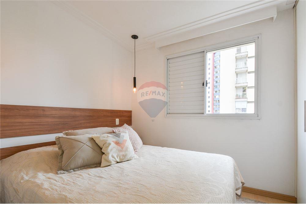 Apartamento à venda com 2 quartos, 51m² - Foto 13