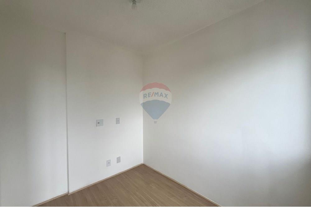 Apartamento para alugar com 2 quartos, 39m² - Foto 9