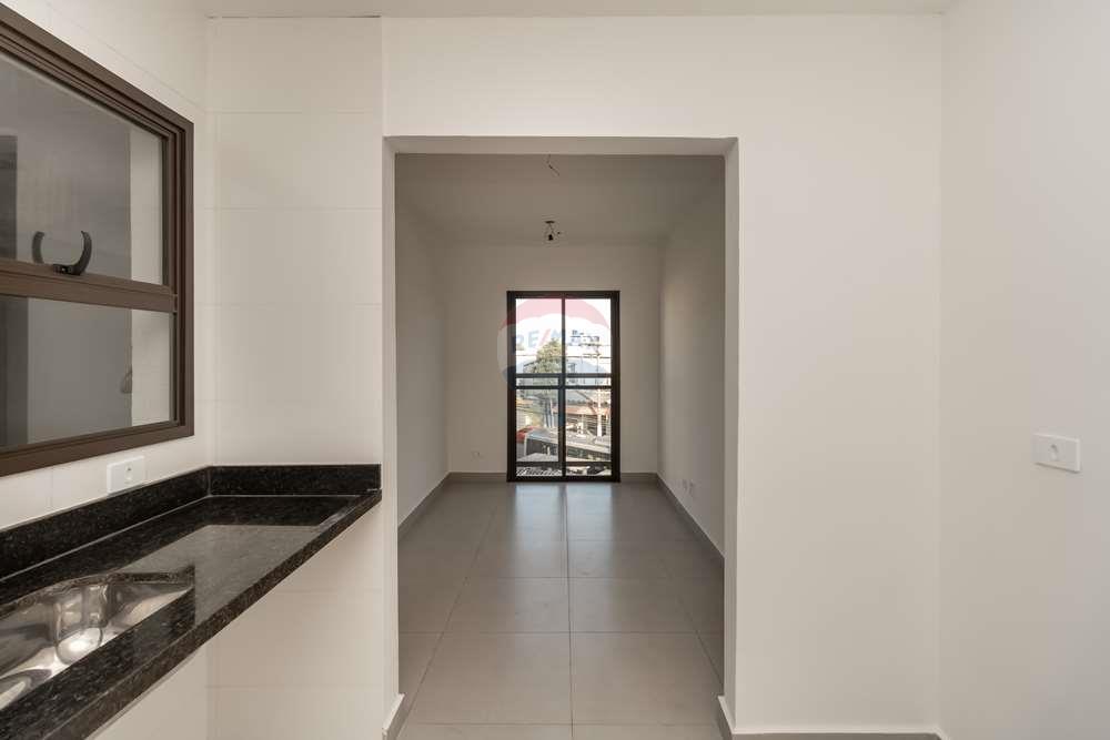 Apartamento à venda com 2 quartos, 37m² - Foto 7