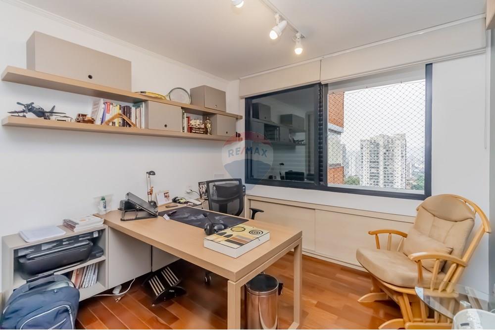 Apartamento à venda com 4 quartos, 203m² - Foto 22